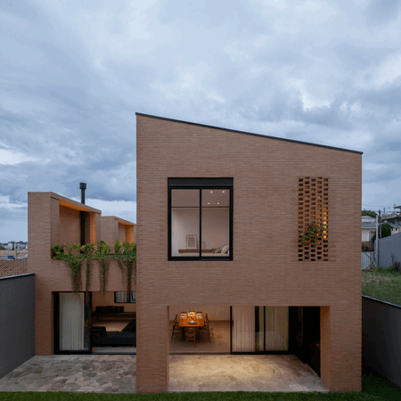 Torrão House
